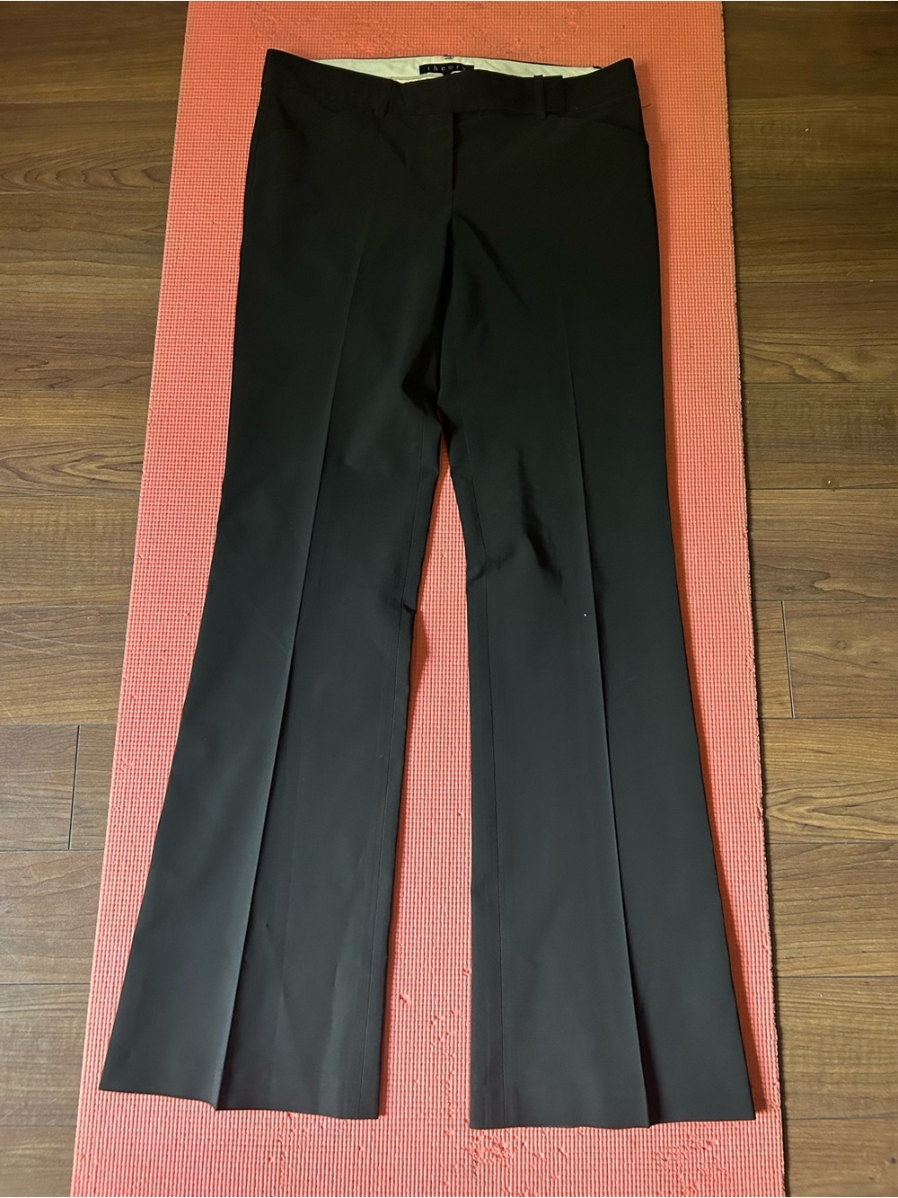 Black Women's Theory size 8Dress Pants - Bootcut Leg